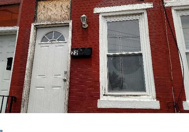 2nd image of 22 Commerce St