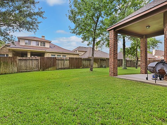 4th image of 17603 Boysen Ct