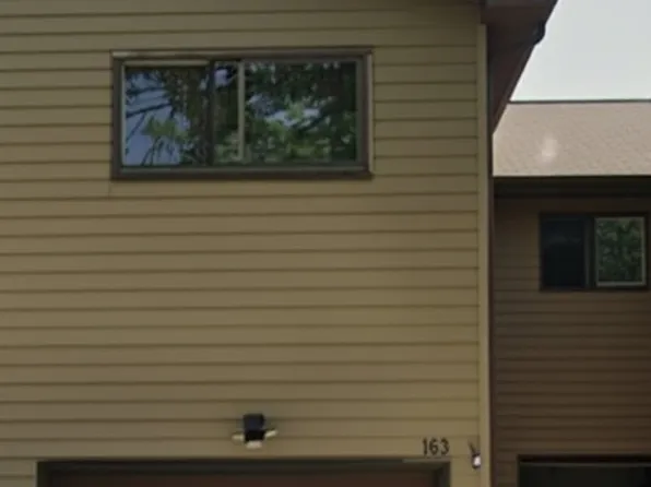 163 S Ruga Ct, Addison, IL 60101