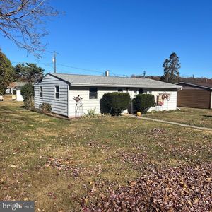 2419 McKinley Ave, Reading, PA, 19609