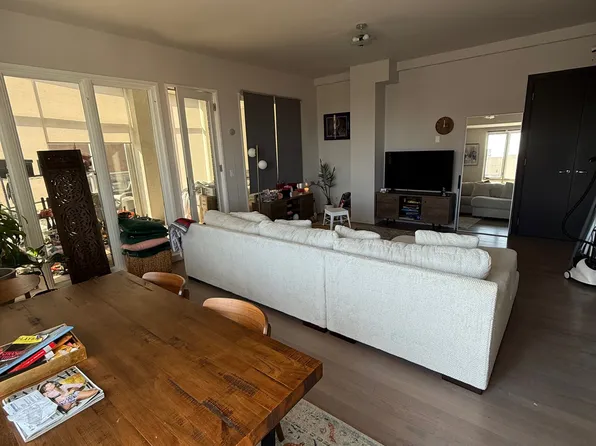 37 West End Avenue image 4 of 38