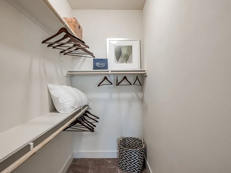 5880 Inwood Dr — Photo 10