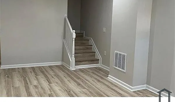 2329 E Fayette St — Photo 3