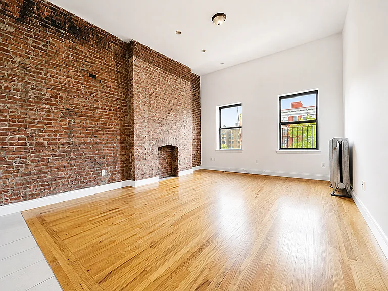 3604 Broadway #5S — Photo 2