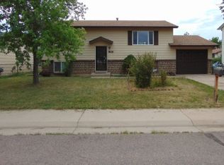 1121 Nucla St, Aurora, CO 80011