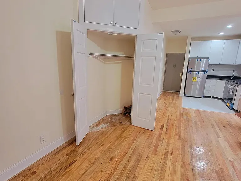 132-17 Maple Ave #C404 — Photo 3