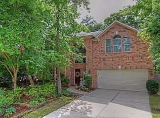 110 W Knightsbridge Dr, Conroe, TX 77385