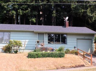 724 N 9th St, Coos Bay, OR 97420
