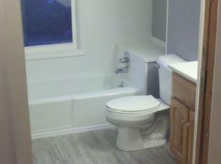 527 E 3rd St, Spencer, IA 51301
