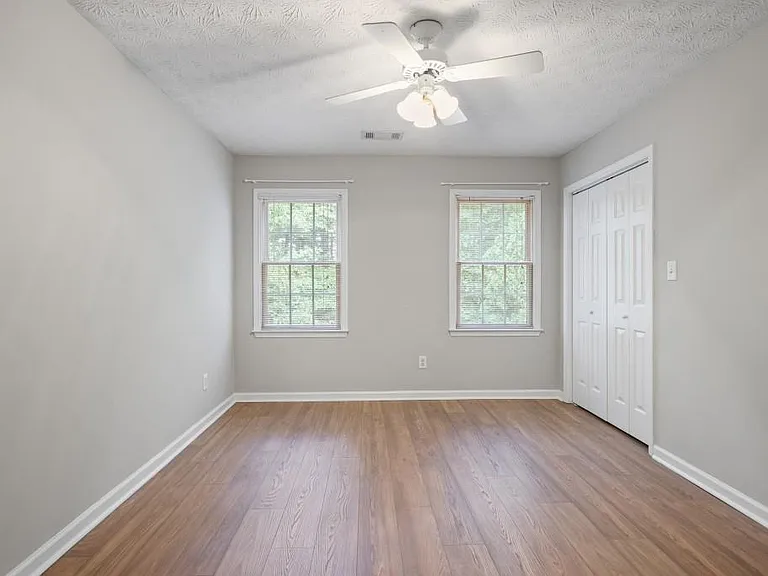 64 Evans Mill Ct — Photo 17