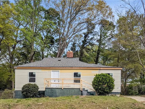 1743 Madrona St NW, Atlanta, GA 30318