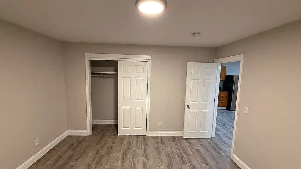 2 bed, 760 sqft, $1,800 — Photo 3