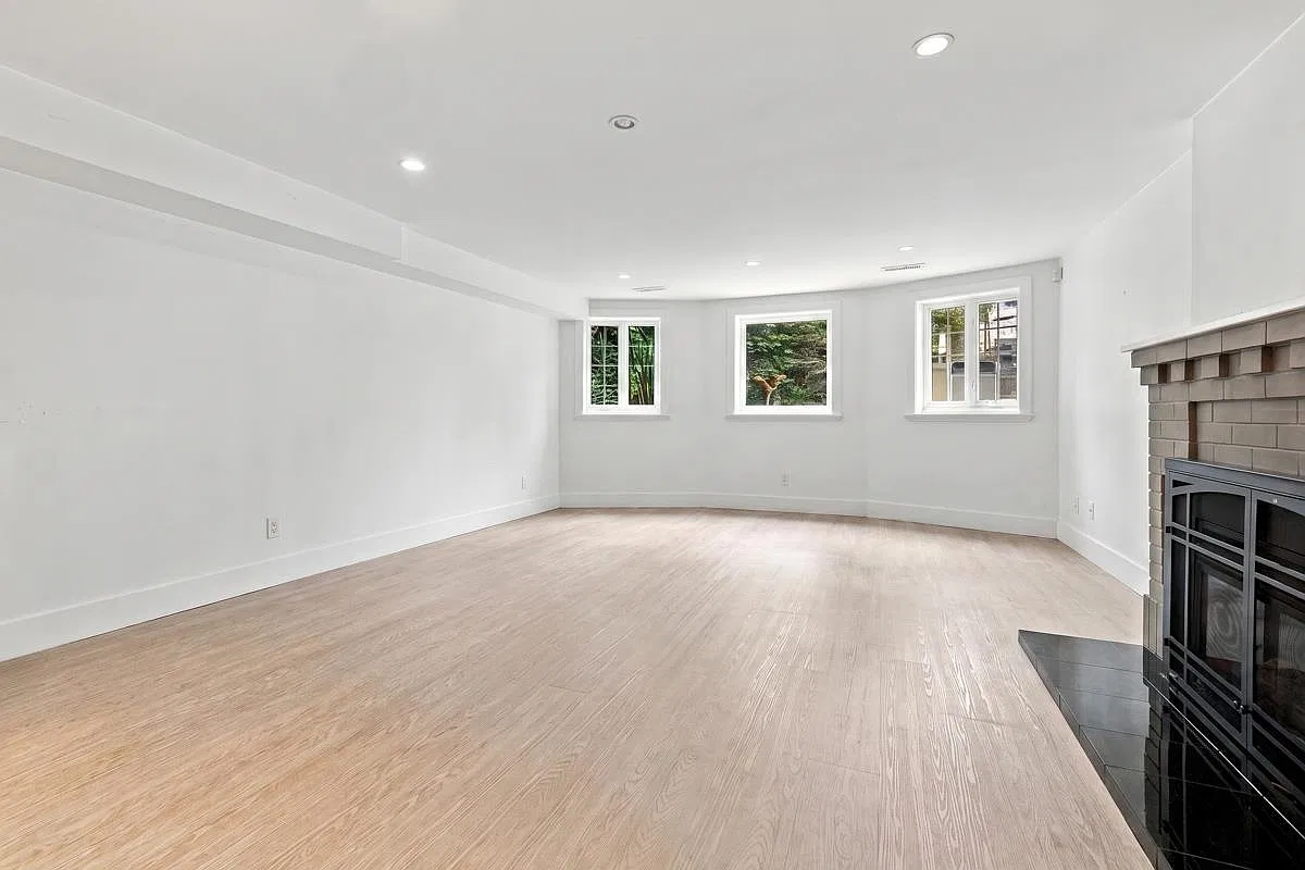 1 bed, 770 sqft, $2,095 — Photo 3