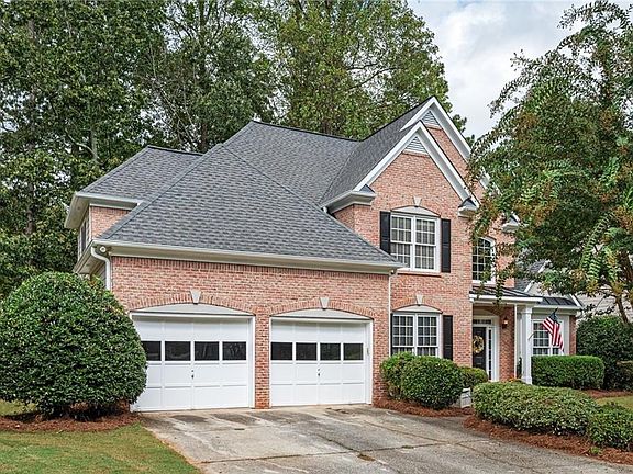 2nd image of 2045 McLain Rd NW