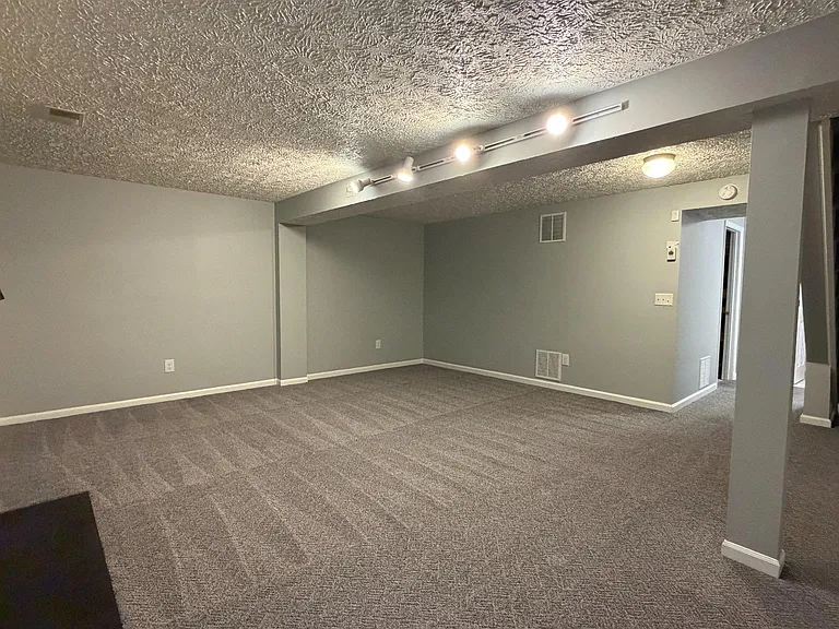 6812 Ericka Ave — Photo 28