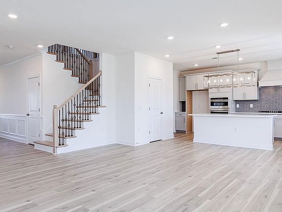 6th image of this home