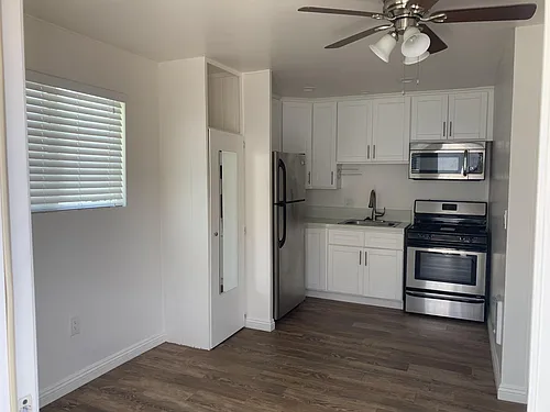 2921 K St Photo 1