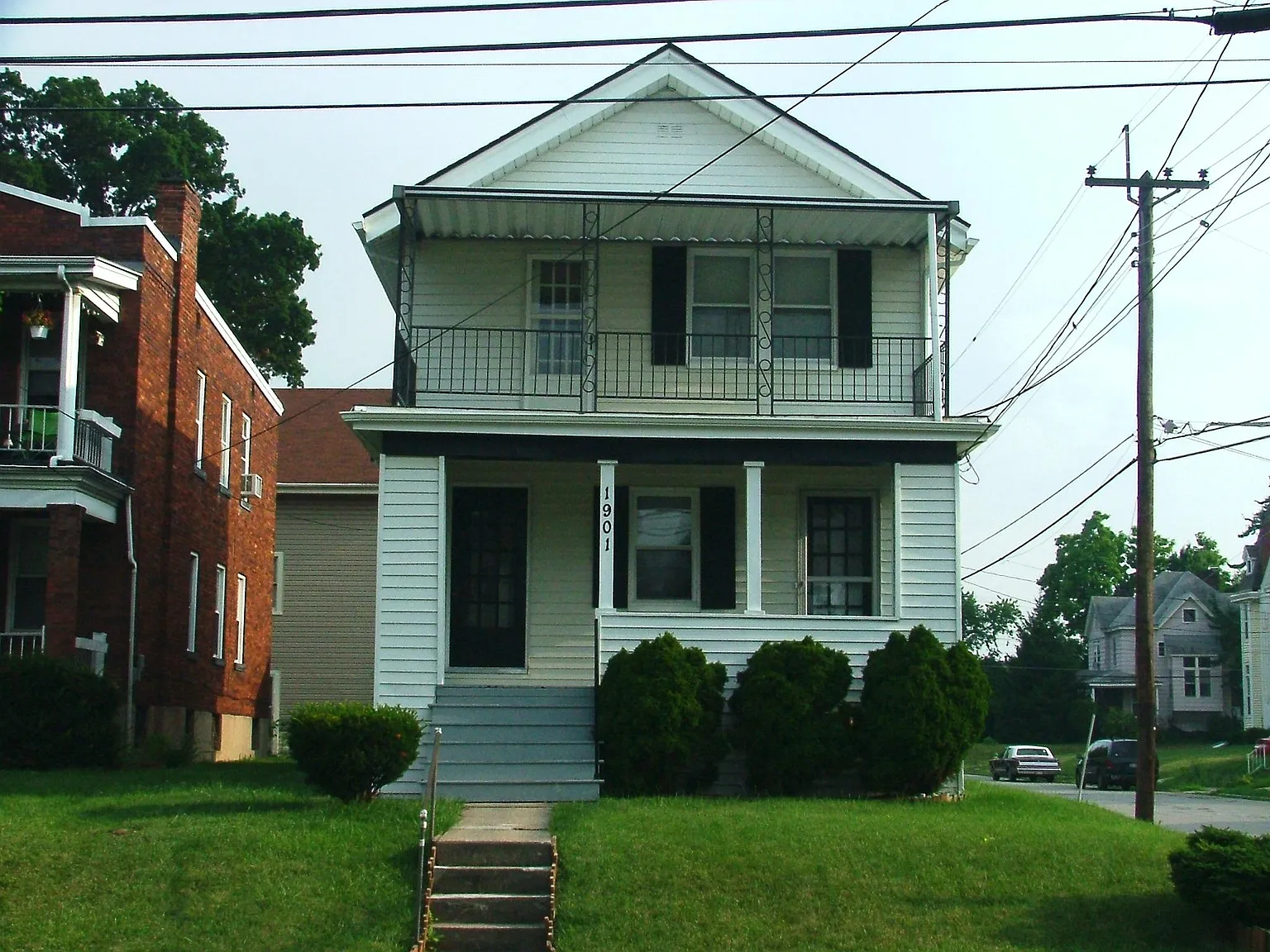 2 bed, 800 sqft, $1,550 — Photo 1