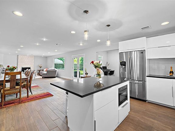 5th image of 14802 Bramblewood Dr