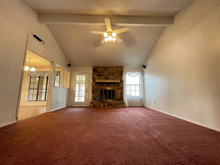 1928 Big Bend Dr — Photo 5