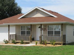 527 N Wall St, Walnut Grove, MO 65770
