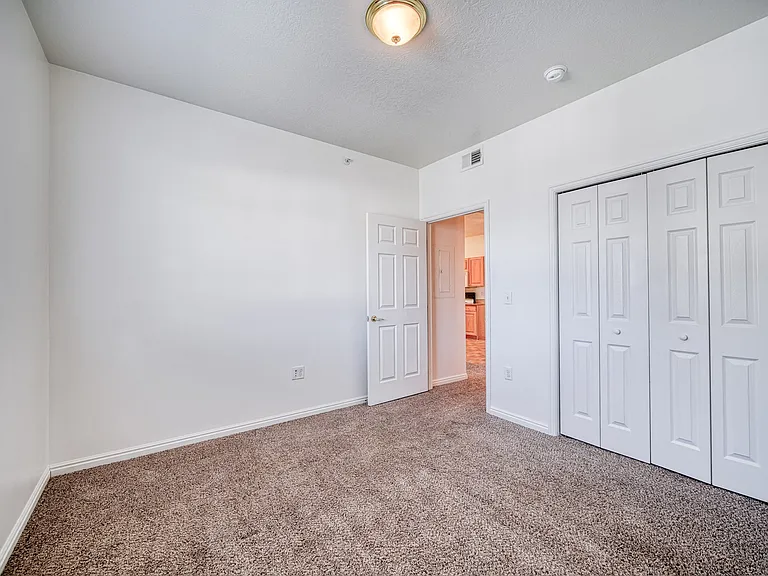 Stone Brook Apartments — Photo 56