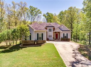 3422 Sharon Dr, Powder Springs, GA 30127