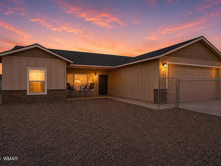 660 S Foothills Blvd — Photo 19