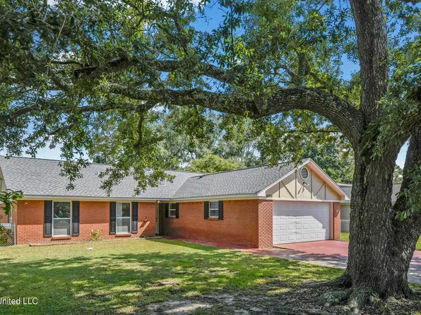 16316 Waycross Dr, Biloxi, MS 39532