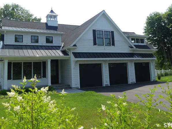 92 Scotland Avenue, Madison, CT 06443