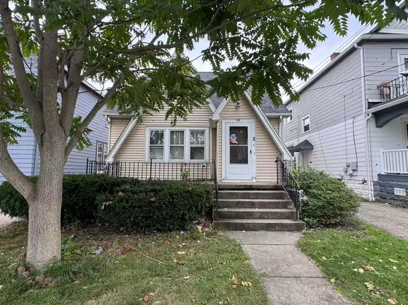 34 Sunset St #2, Buffalo, NY 14207