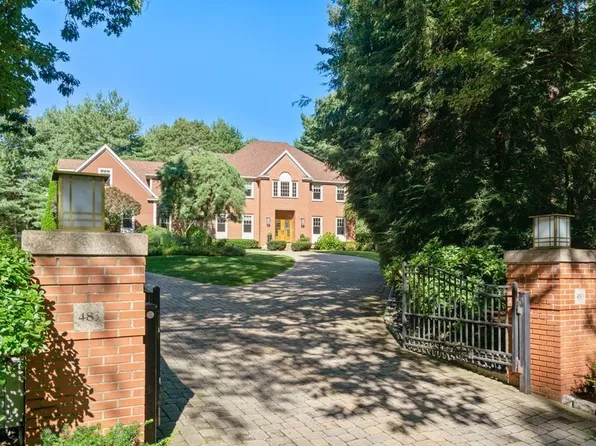 483 Wellesley St, Weston, MA 02493