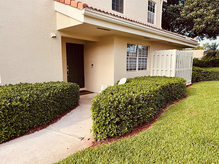 17274 Boca Club Blvd #2308 — Photo 1