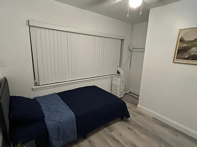 1605 N Gomez Ave — Photo 5
