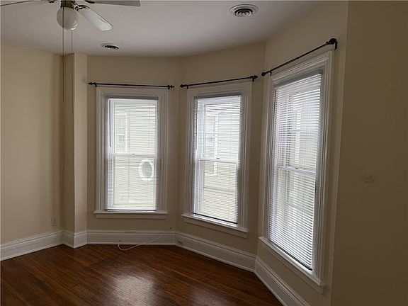 3rd image of 60 Rowley St #2