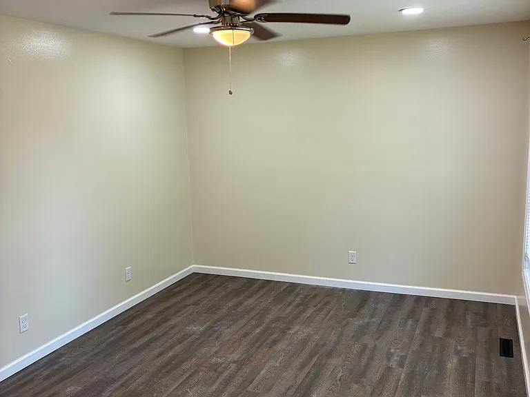 1602 W Copeland St #C — Photo 3