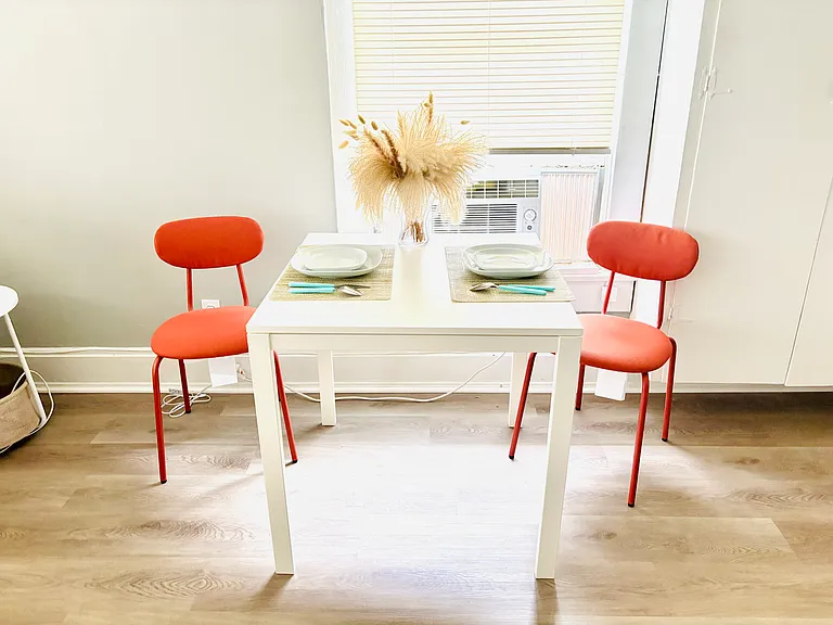 1329 Harbert Ave #3 — Photo 7