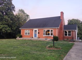 315 S 6th St, Bardstown, KY 40004