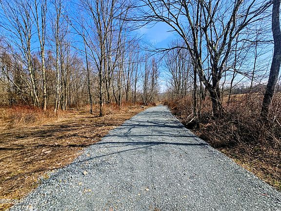 2nd image of 170 Zion Rd