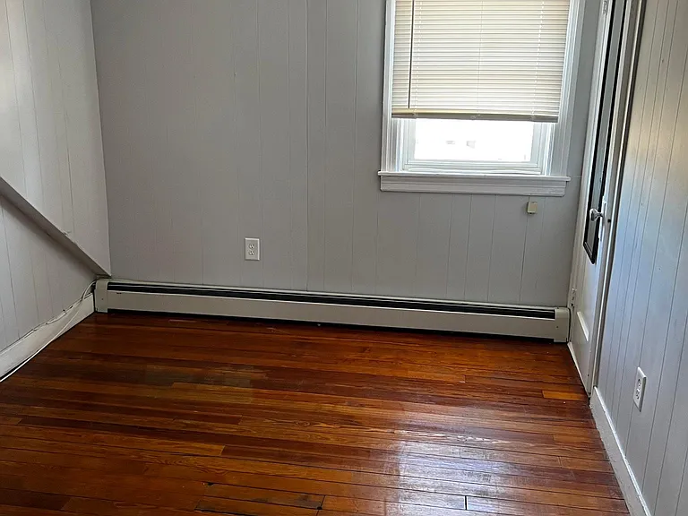 13 Fenmoor St #3 — Photo 4
