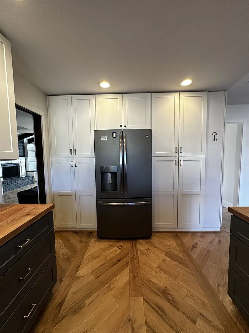 Mesa rental in Coury Estates — Photo 4