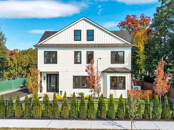 286 Nevada St #286, Newtonville, MA 02460