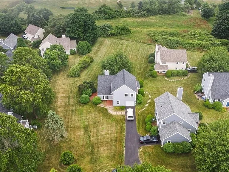 510 Corey Ln — Photo 28