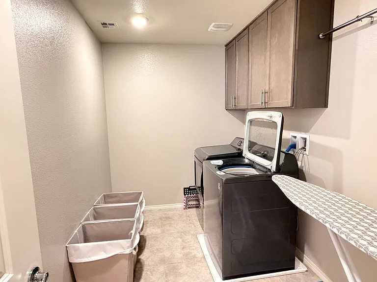 4066 Porticella Ave — Photo 13