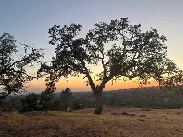 1578 Lilley Mountain Dr, Coarsegold, CA 93614