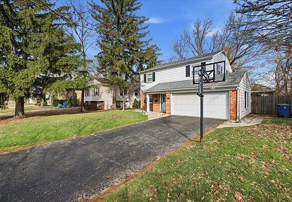 3rd image of 6442 Coppersmith Rd