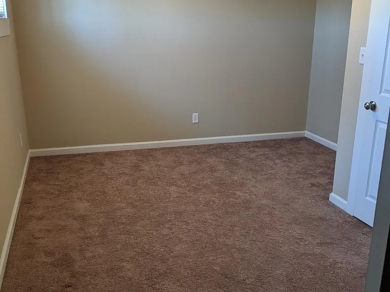 1118 W 9th Ave #2 — Photo 8