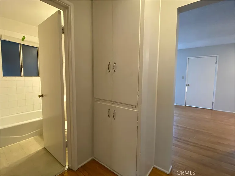 49 N Craig Ave #3 — Photo 5