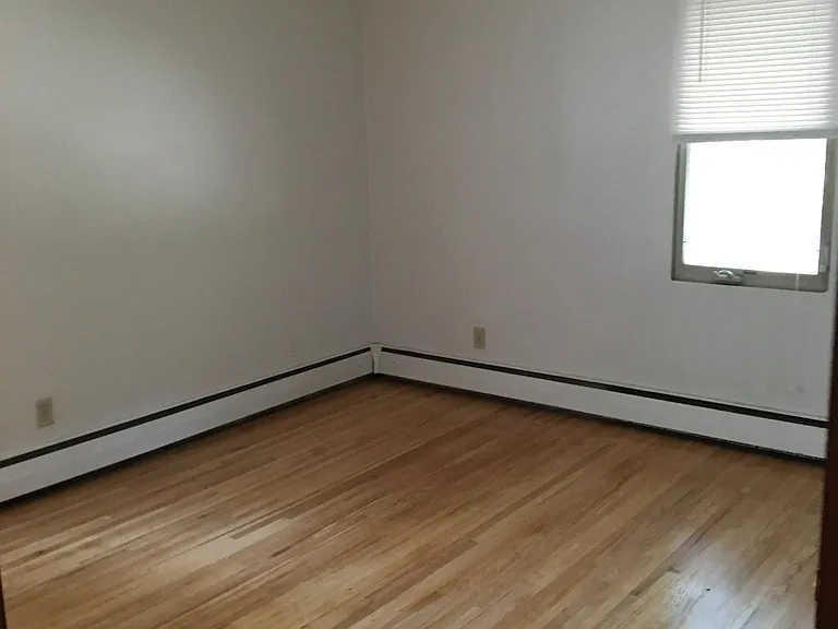 3400 Tyler St NE — Photo 8