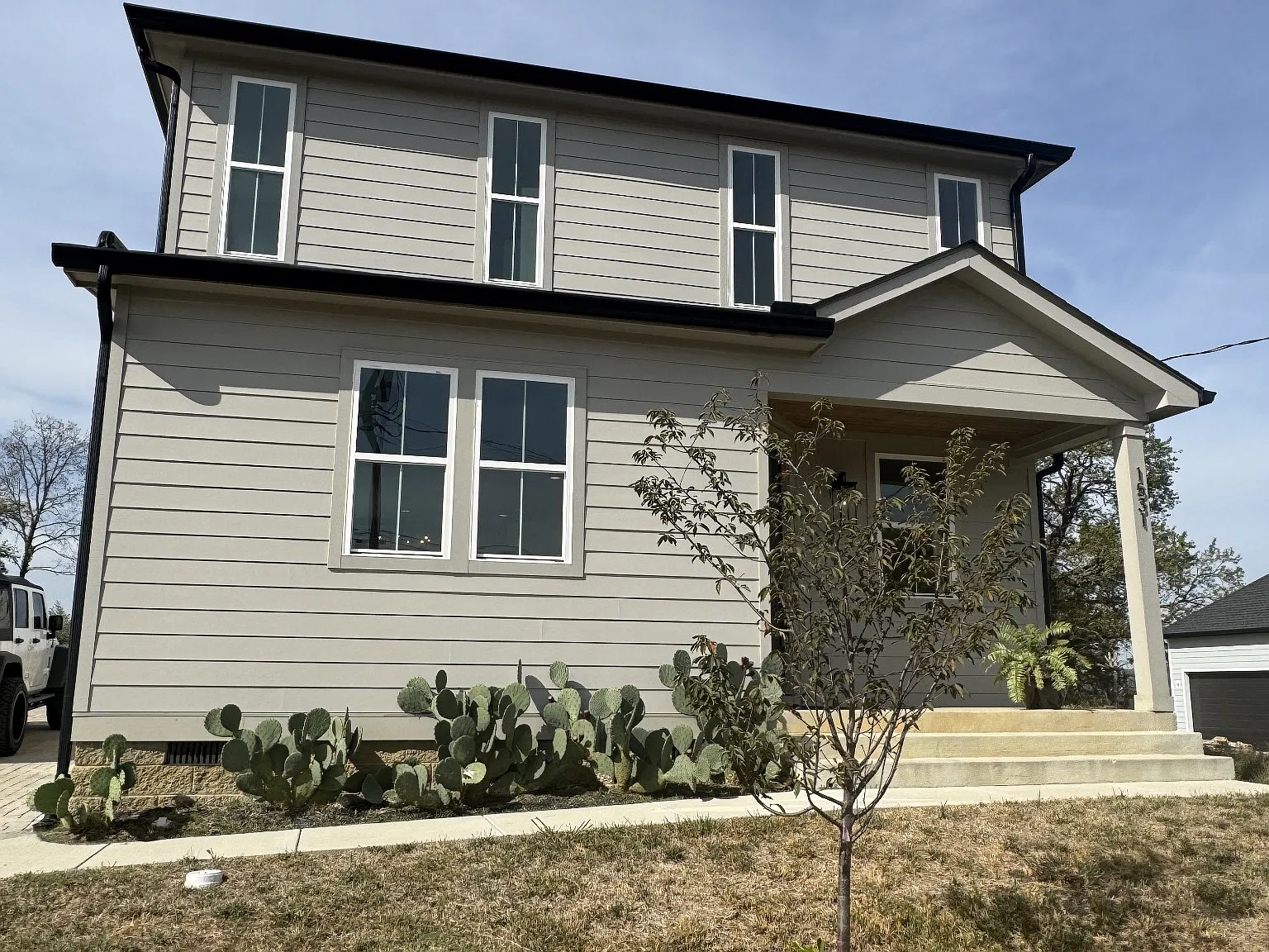 4 bed, 3.5 bath, 2289 sqft, $3,050 — Photo 3